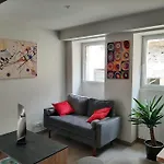 بيت للعطل Insolite Coeur De Falun *